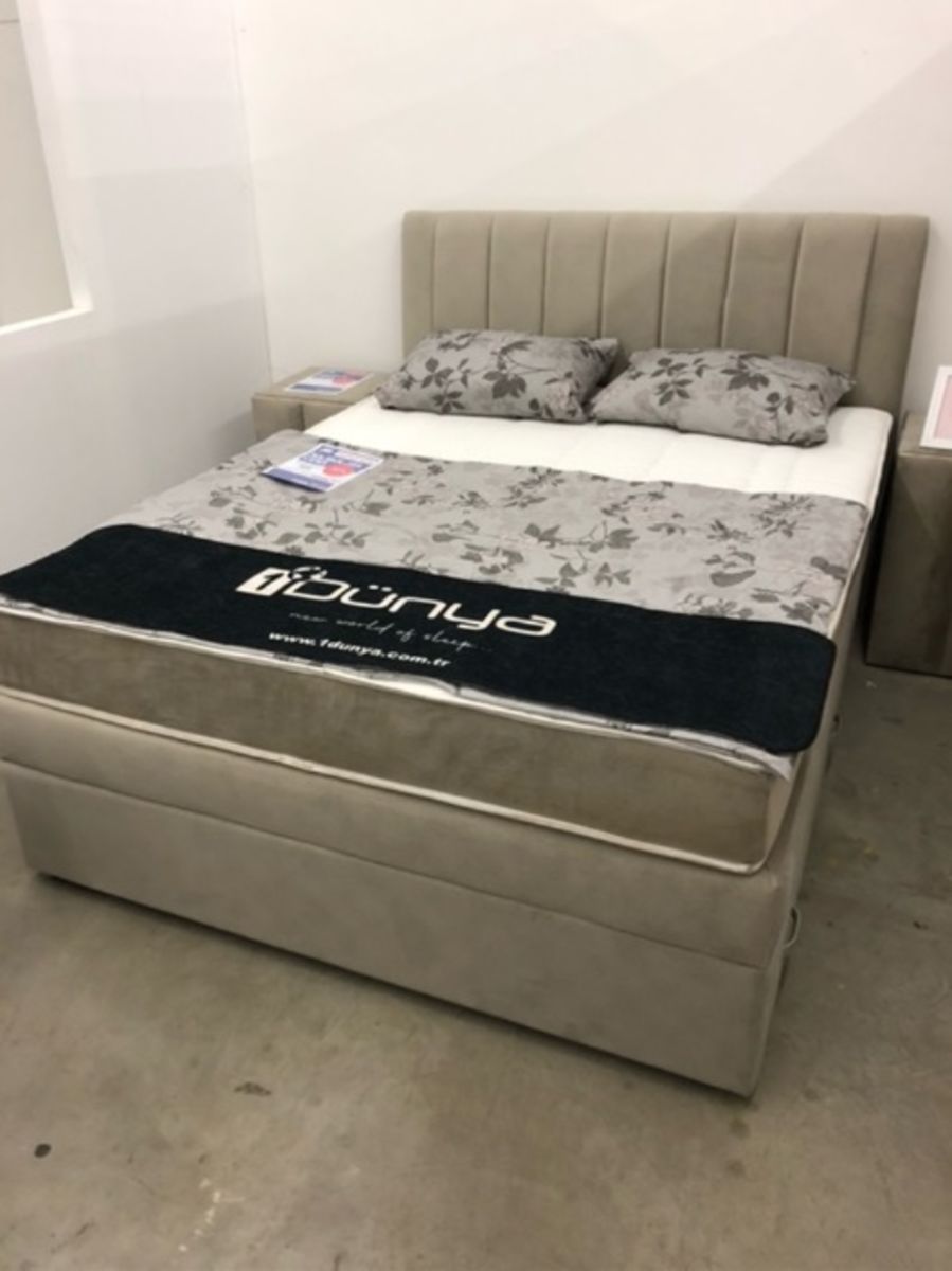 Box spring postelja Rose 200 x 160 eksponat