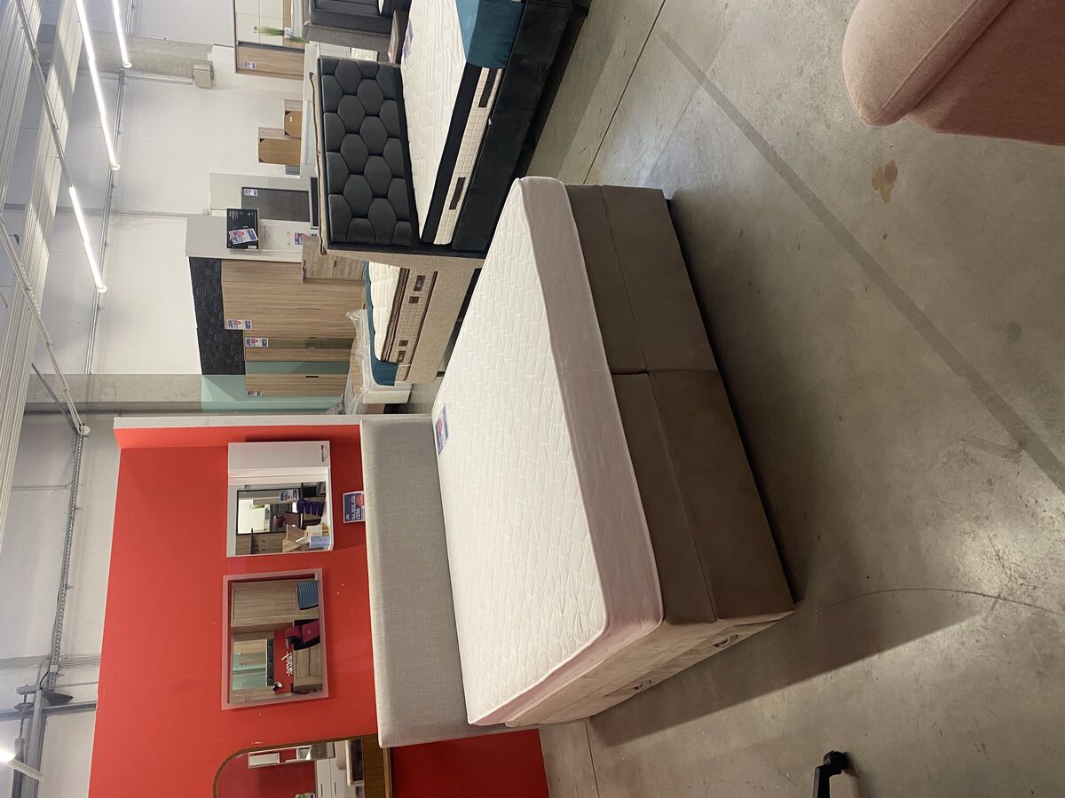 Boxspring postelja Rose eksponat
