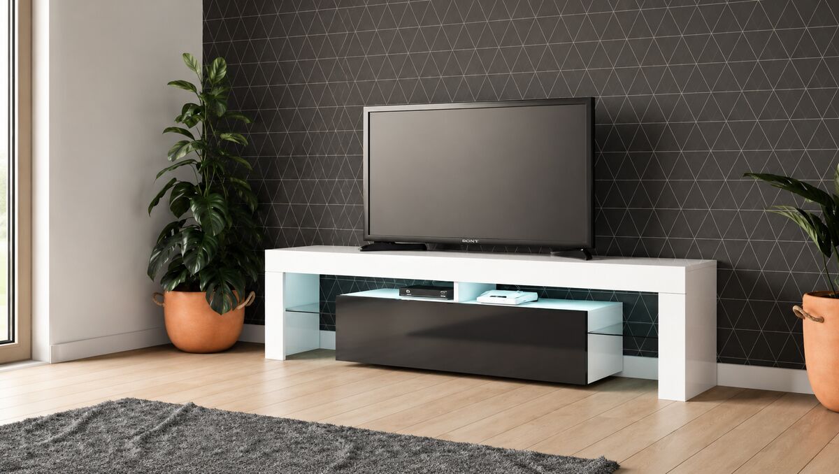 TV omarica Monica