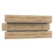 Stenska polica Leokadia